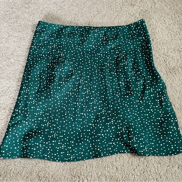 Princess Polly Dresses & Skirts - Princess POLLY GREEN POLKA DOT MINI SKIRT 8